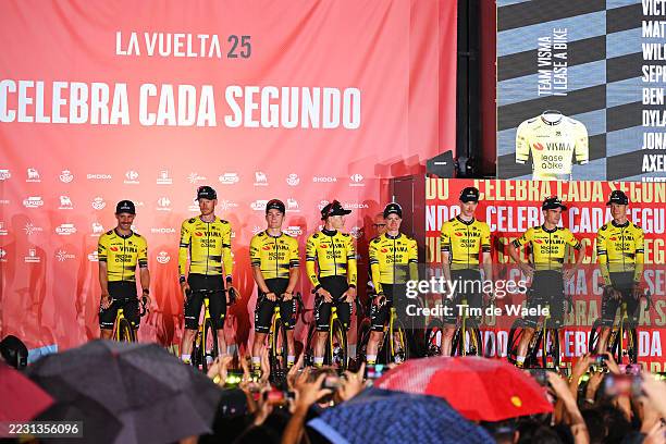 General view of Jonas Vingegaard of Denmark, Sepp Kuss of United States, Axel Zingle of France, Ben Tulett of Great Britain, Dylan van Baarle of...