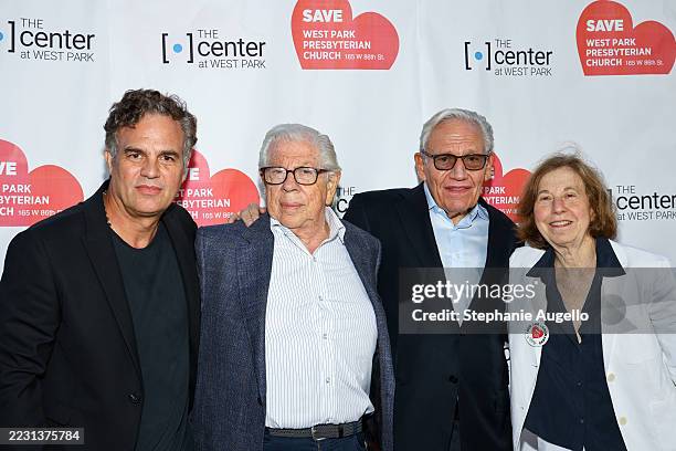 Carl Ruffalo Mark Ruffalo, Carl Bernstein, Bob Woodward, Debby Hirshman at The ...