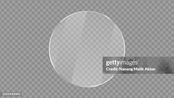 illustrazioni stock, clip art, cartoni animati e icone di tendenza di vetro piatto trasparente realistico, finestra o specchio con sfondo trasparente - background trasparente
