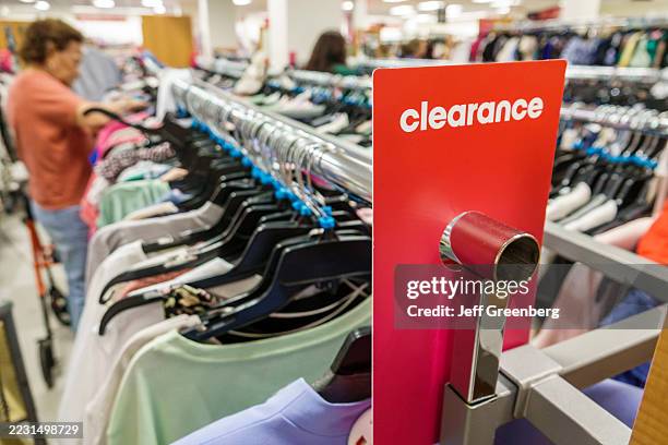 Miami, Florida, Kendall, Kendall drive, The Greenery Mall, TJ Maxx HomeGoods Home Goods discount department store, clearance rack.