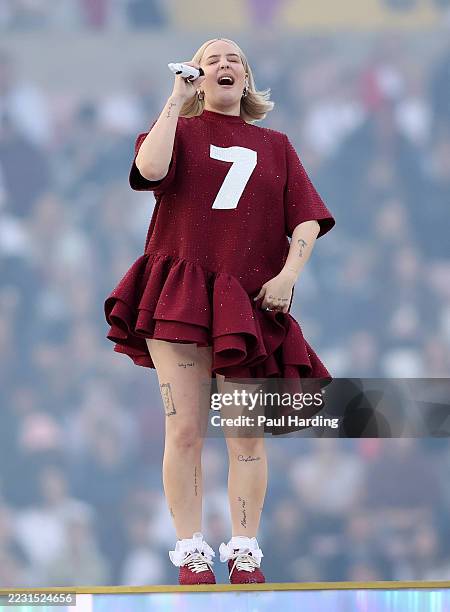 Anne Marie O2 Rugby English Singer and Songwriter Anne-Marie performs pre-match as part ...