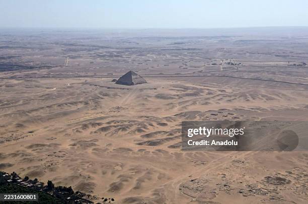 121 True Pyramid Stock Photos, High-Res Pictures, and Images - Getty Images