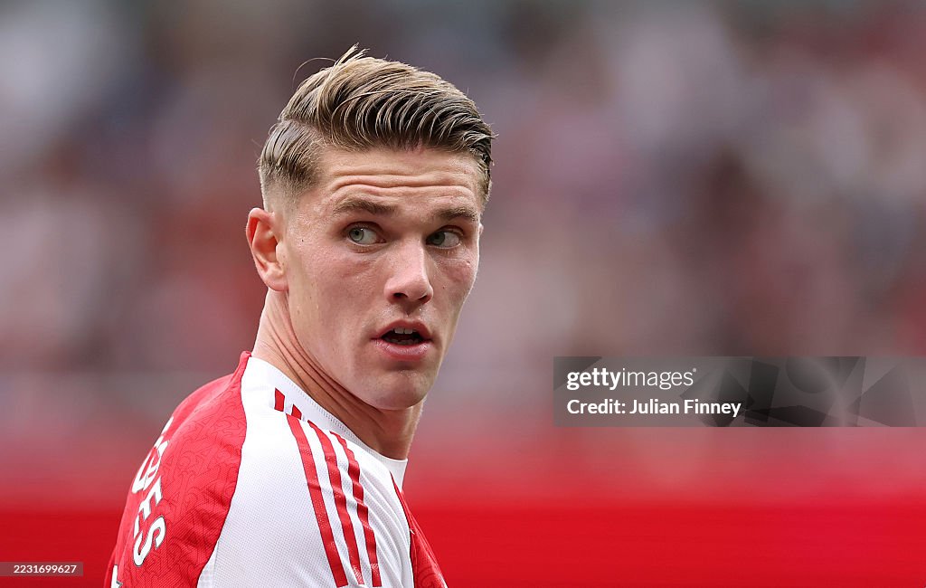 Arsenal v Leeds United - Premier League