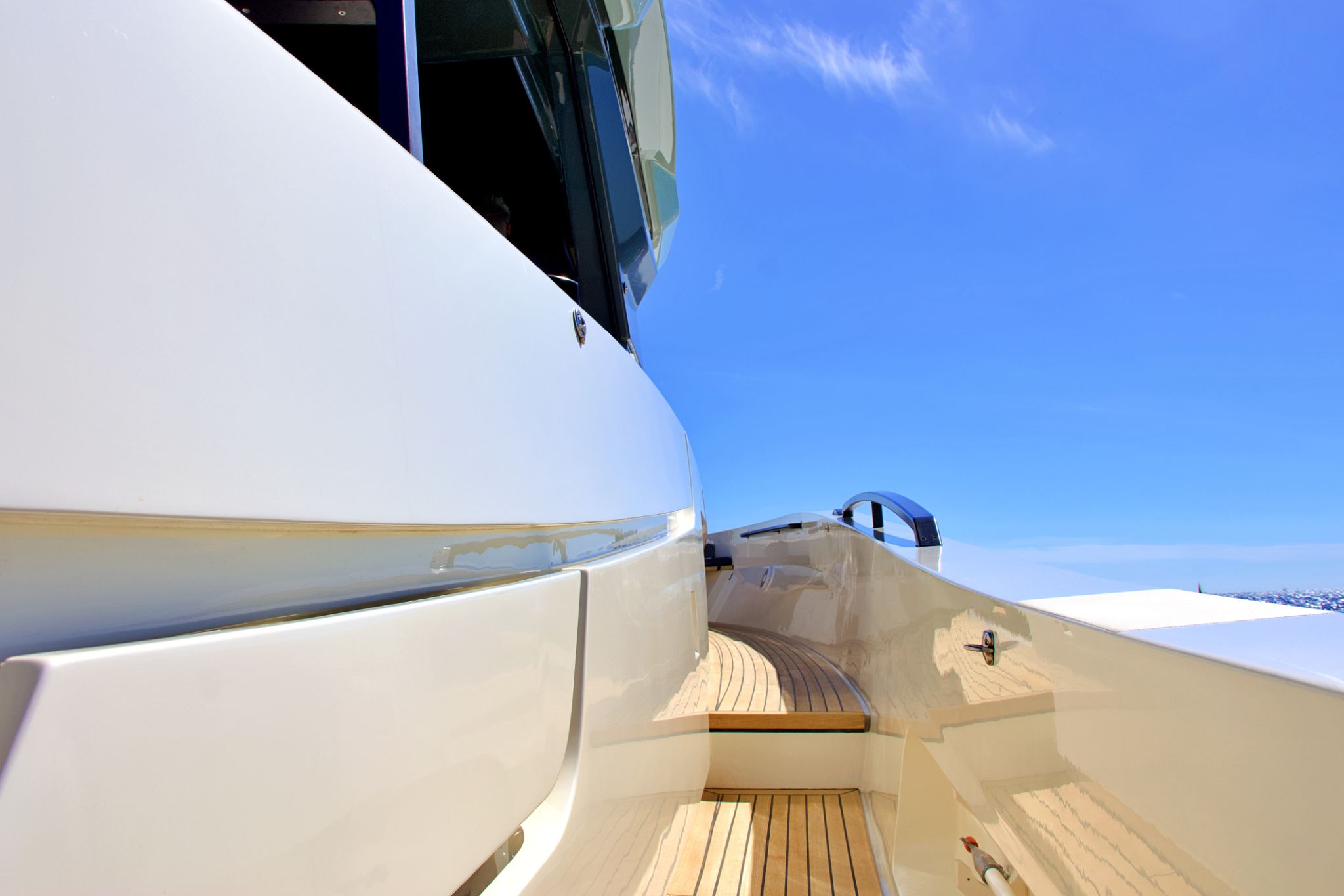 professional yacht detailing