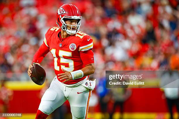 Patrick Mahomes of the Kansas City Chiefs looks downfield in the first quarter during the NFL Preseason 2025 game between Chicago Bears and Kansas...