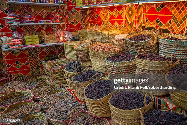 view of spice stall and shop in luxor souk, luxor, egypt, africa - souk stock pictures, royalty-free photos & images