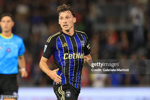 Matteo Tramoni of Pisa Sporting Club in action during the Serie A match between Pisa SC and AS Roma at Arena Garibaldi on August 30, 2025 in Pisa,...