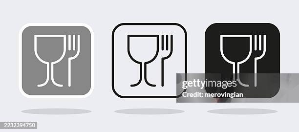 symbolsatz in lebensmittelqualität. kontaktgabel aus kunststoff und glassymbol. symbole für hygieneverpackungen in lebensmittelqualität - service excellence cartoon stock-grafiken, -clipart, -cartoons und -symbole