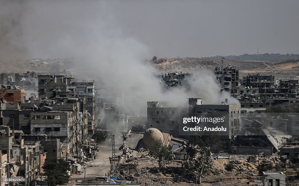 Israeli military continues its attacks on the northern Gaza