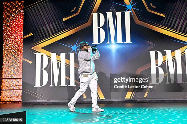 Bossman Rotation 700 Bossman Dlow Photos & High Res Pictures - Getty Images
