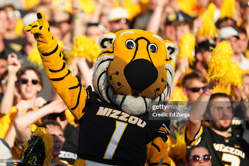 Central Arkansas v Missouri