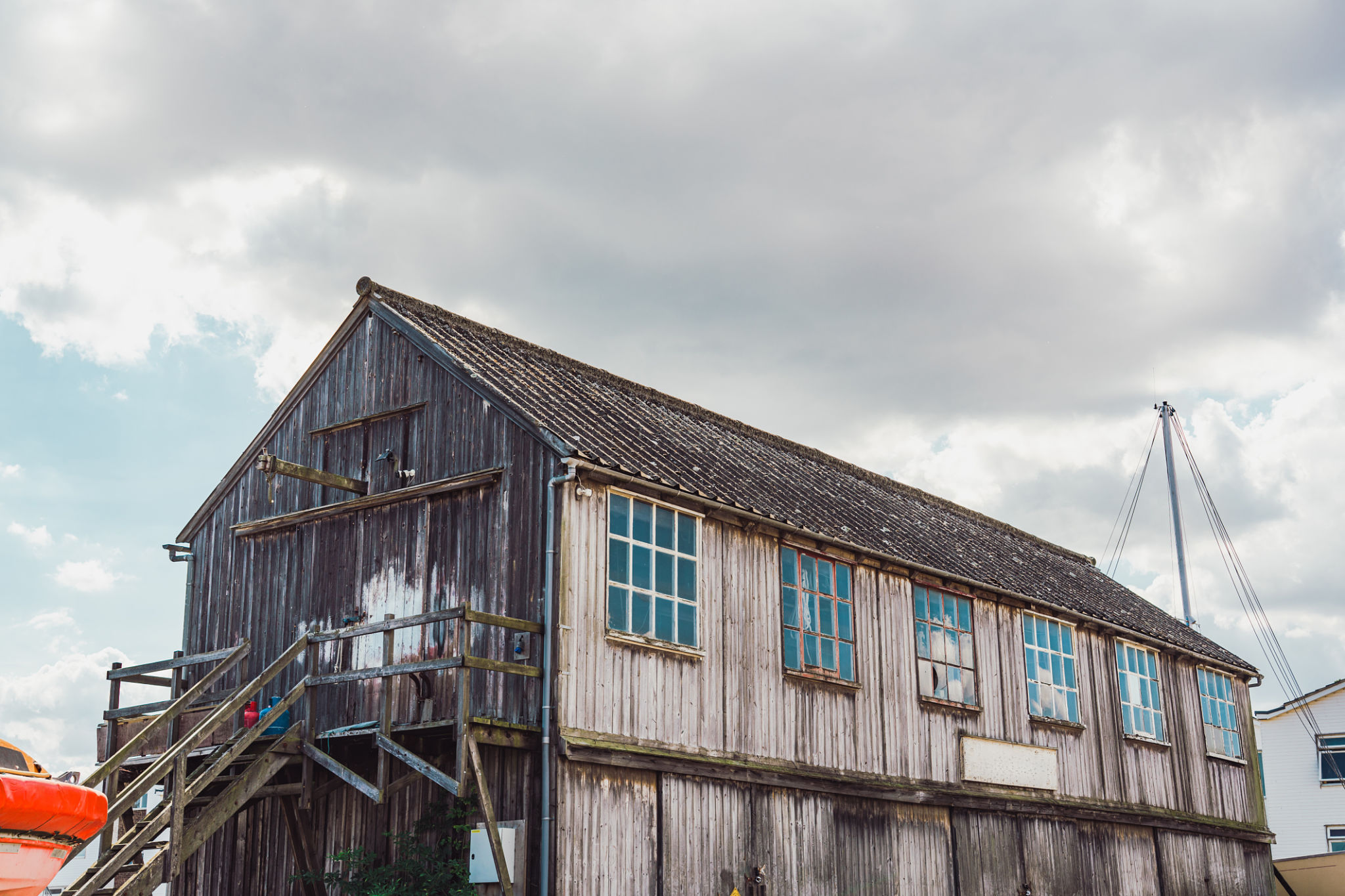 customs warehouse