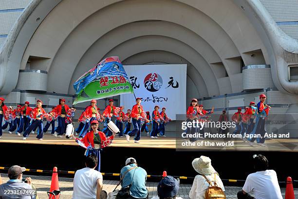 Omosando 709 Japanese Women Dancing Sexy Stock Photos, High-Res Pictures, and ...