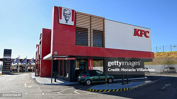 Kentucky Fried Chicken Fast Food Restaurant By Lisbon Airport, News Photo