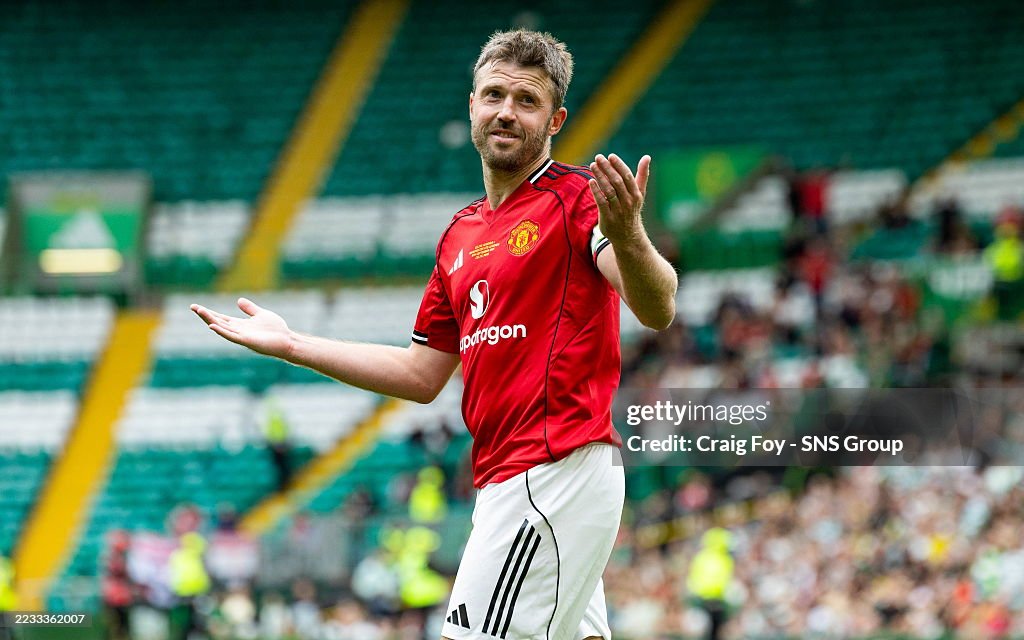 Celtic Legends v Manchester United Legends - Charity Match