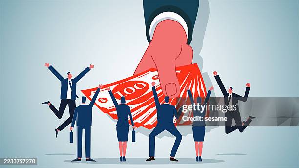 paying wages or salaries, payday, receiving investment returns. a large hand holding cash gives to an excited group of merchants - borrowing stock illustrations