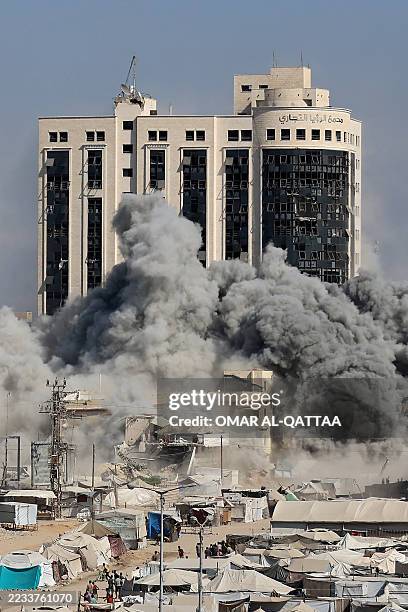 Al Rimal Tower 3,699 Rimal Neighborhood Photos & High Res Pictures - Getty Images