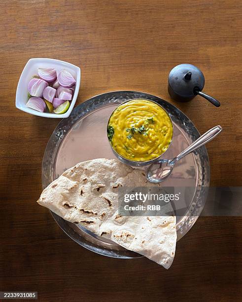 maharastrian pithla bhakri. - chapatti stock pictures, royalty-free photos & images