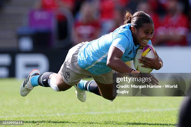 Josifini Neihamu of Fiji scores her team's second try during the Women's Rugby World Cup 2025 Pool B match between Wales and Fiji at Sandy Park on...