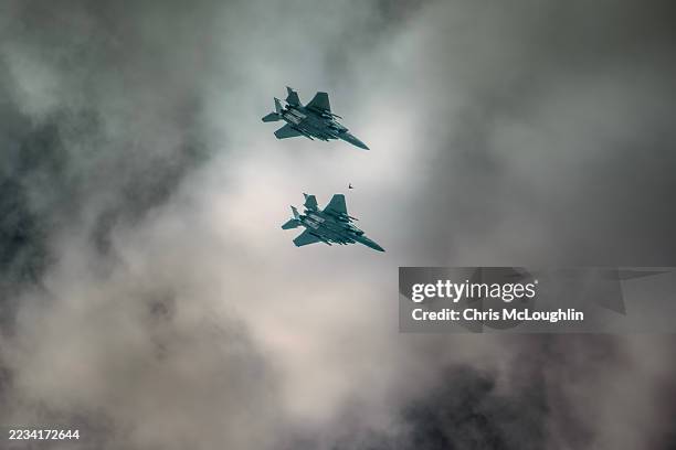 raf lakenheath usaf movments - fighter jet engine stock pictures, royalty-free photos & images