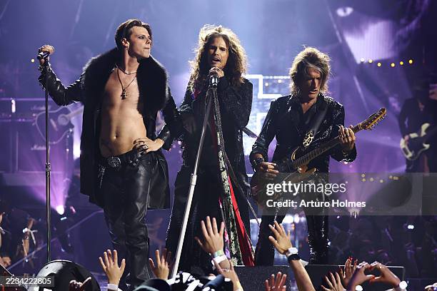 Yungblud, Steven Tyler, and Joe Perry perform during a tribute to Ozzy Osbourne at the 2025 MTV Video Music Awards at UBS Arena on September 07, 2025...