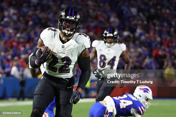 Derrick Henry of the Baltimore Ravens runs the ball against the Buffalo Bills during the second quarter at Highmark Stadium on September 07, 2025 in...
