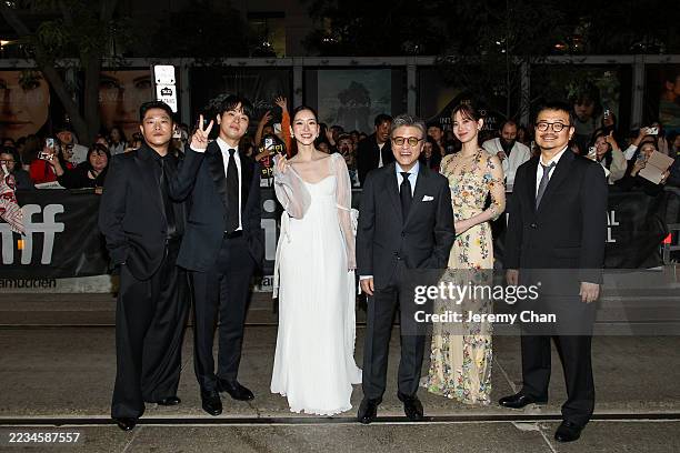 121 Yeon Kwon Stock Photos, High-Res Pictures, and Images - Getty Images