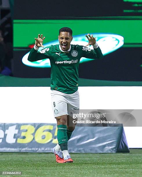 Vitor Roque of Palmeiras celebrates after scoring the team's first goal during the Brasileirao 2025 match between Palmeiras and Internacional at...