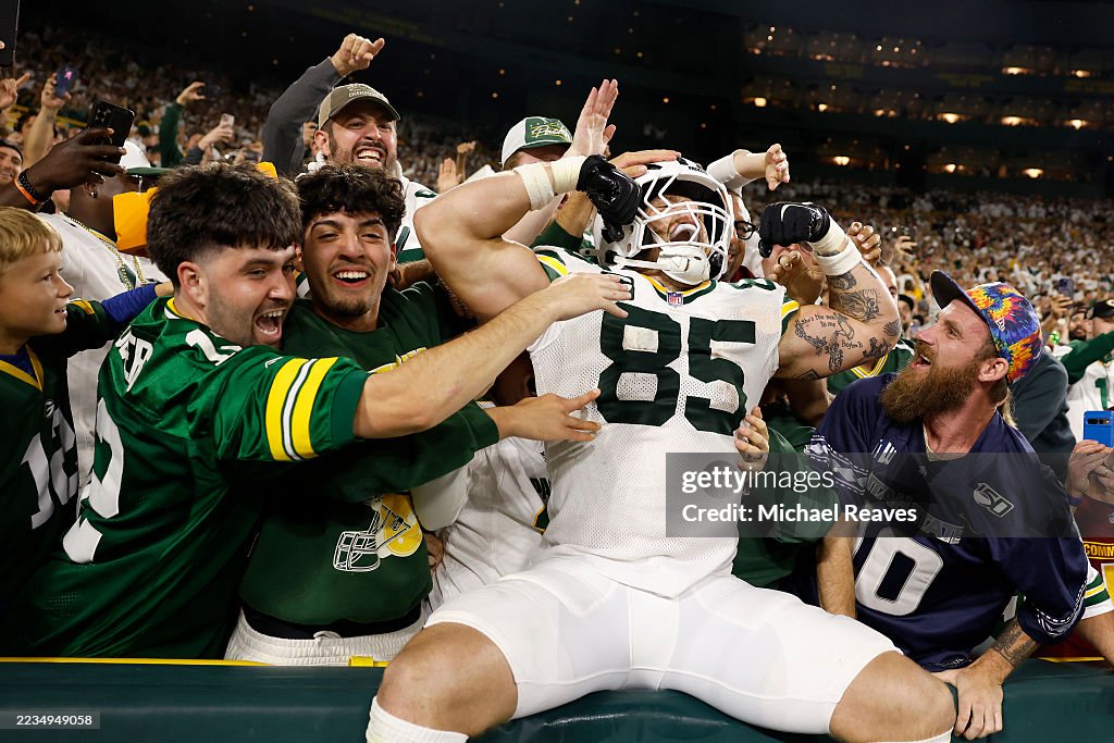 Washington Commanders v Green Bay Packers