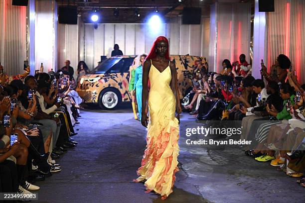 Model walks the runway at Volkswagen ID. Buzz x Theophilio NYFW Runway Show during New York Fashion Week on September 11, 2025 in Brooklyn, New York.