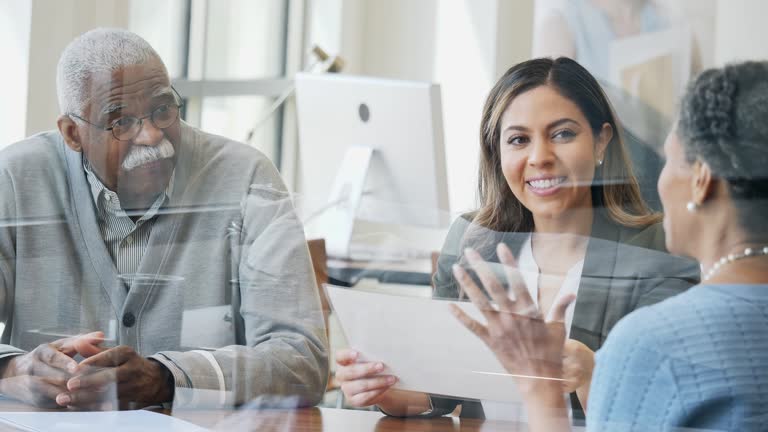 https://media.gettyimages.com/id/2235043912/video/mature-woman-and-her-husband-discuss-retirement-account-with-financial-advisor.jpg?b=1&s=640x640&k=20&c=GM48YsdJ1icSfFYb5nZ0SKGVN4SeXTE2kK6214wBEI0=
