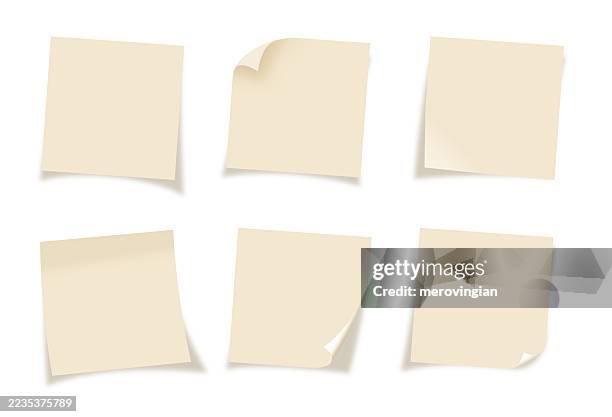ilustrações de stock, clip art, desenhos animados e ícones de blank sticky notes with folded corners - papel adesivo