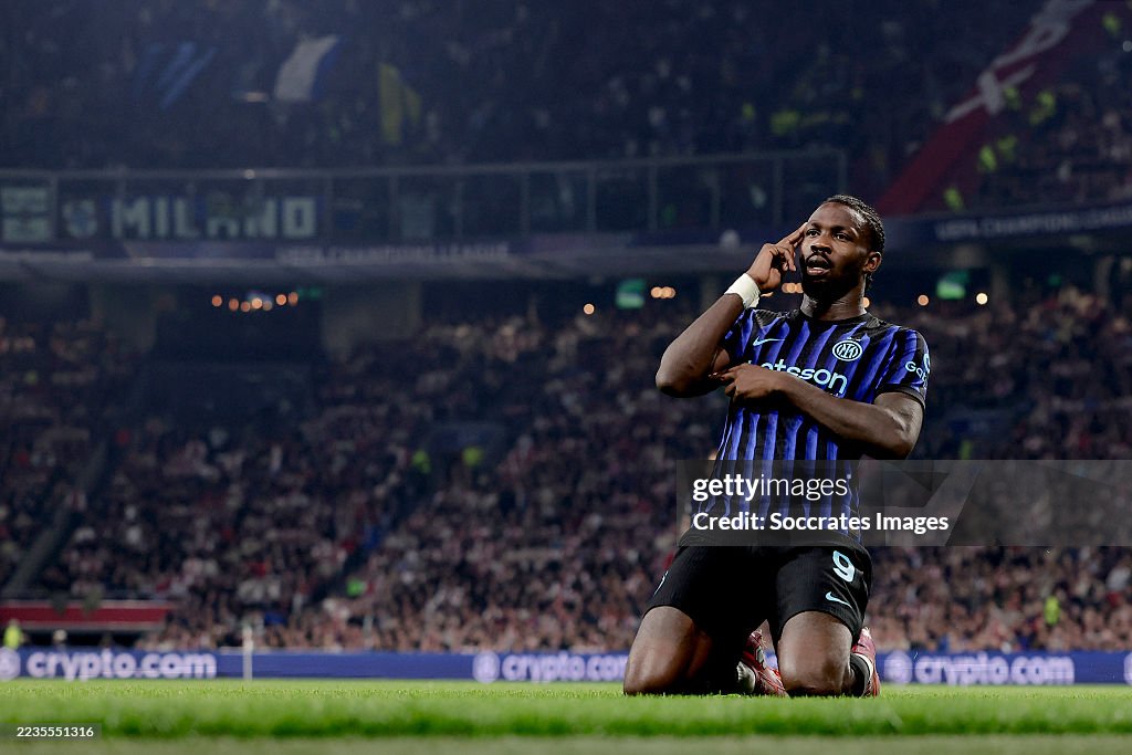 Ajax v Internazionale - UEFA Champions League