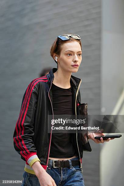 Street Style - September 2025 New York Fashion Week, News Photo