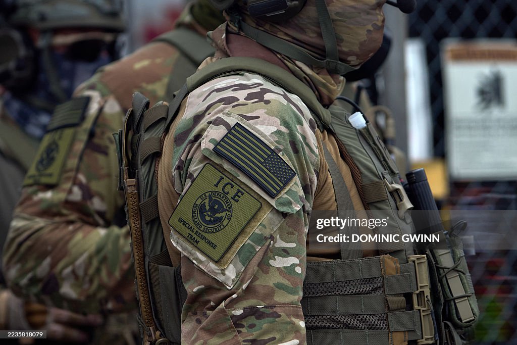 Anti-ICE-Protest-Chicago-September-19