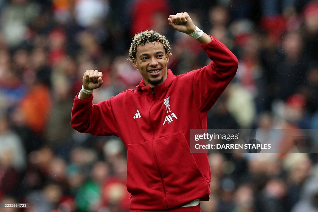 FBL-ENG-PR-LIVERPOOL-EVERTON