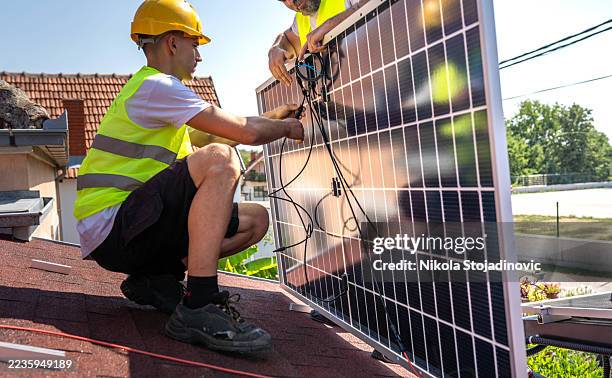 let's check if there is something wrong - plug stock pictures, royalty-free photos & images
