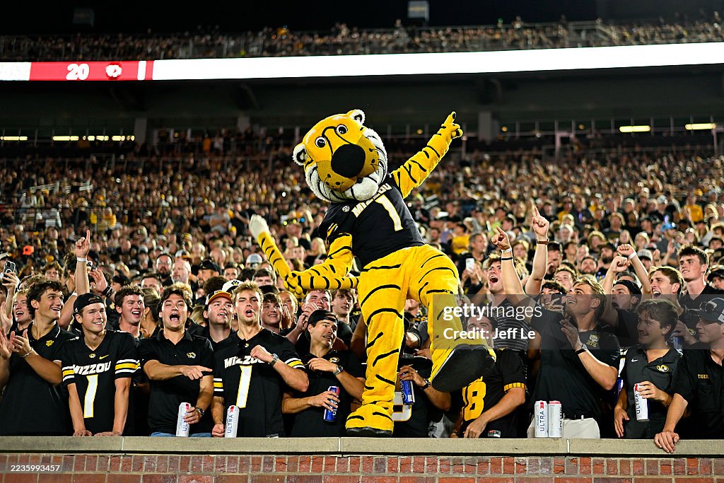 South Carolina v Missouri