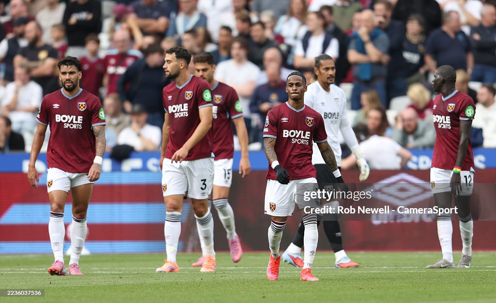 West Ham United v Crystal Palace - Premier League