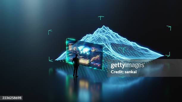 profesional de negocios que analiza la visualización de datos holográficos con una interfaz digital futurista - holograma fotografías e imágenes de stock