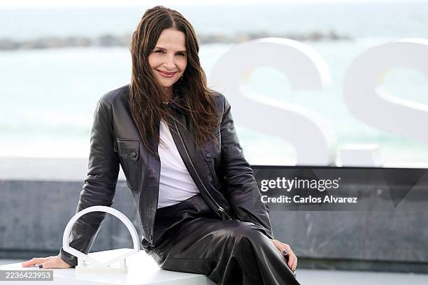Juliette Binoche attends the "In-I In Motion" photocall during the 73rd San Sebastian International Film Festival at the Kursaal Palace on September...