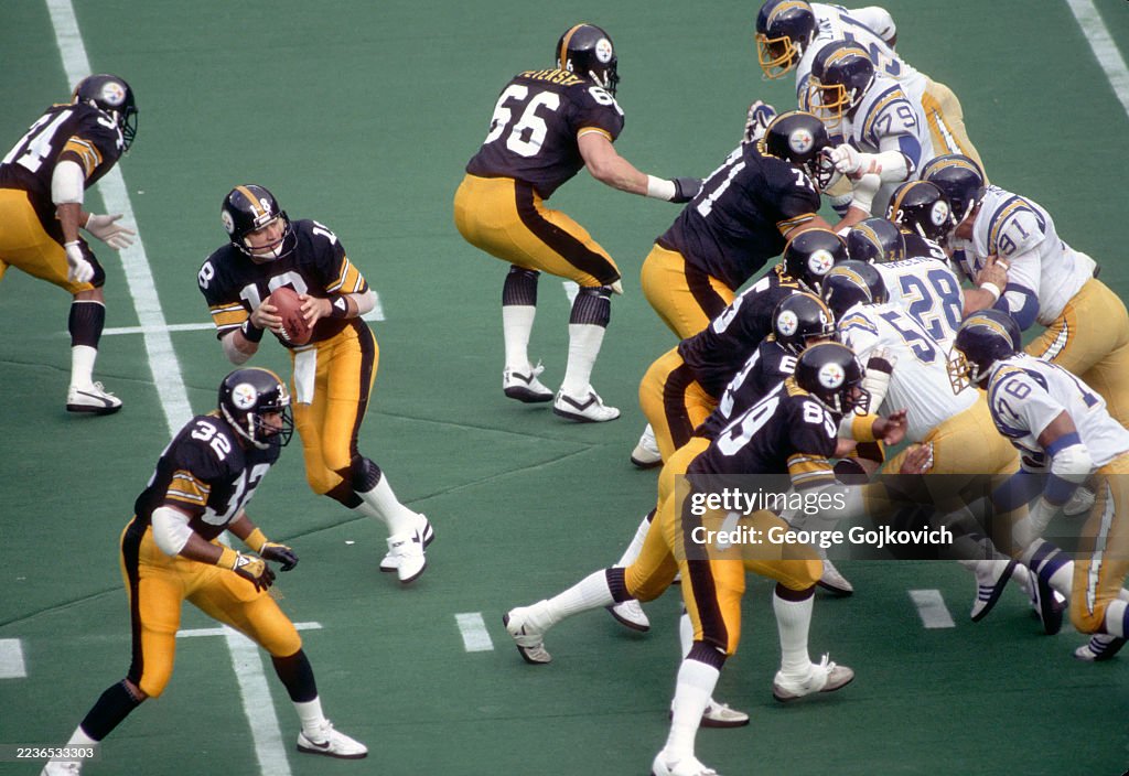 San Diego Chargers v Pittsburgh Steelers