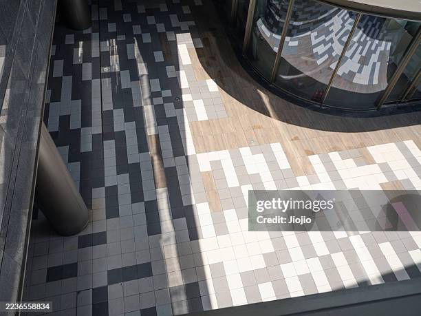 empty city street background - empty street corner stock pictures, royalty-free photos & images