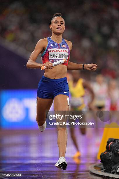 Sydney Mclaughlin-Levrone of USA celebrates winning the Women's 4x400m Relay Final during day nine of the World Athletics Championships Tokyo 2025 at...