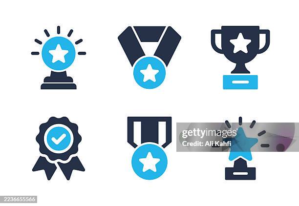 belohnung für glyphen-vollsymbole. solides symbol, das überall angewendet werden kann, einfach, pixelgenau und moderner stil - verlockung stock-grafiken, -clipart, -cartoons und -symbole