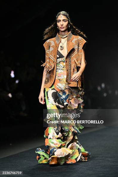 FASHION-ITALY-MILAN-WOMEN-ETRO FASHION-ITALY-MILAN-WOMEN-ETRO