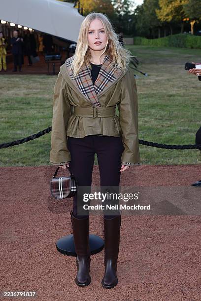 Ellie Bamber attends the Burberry show during London Fashion Week September 2025 on September 22, 2025 in London, England.
