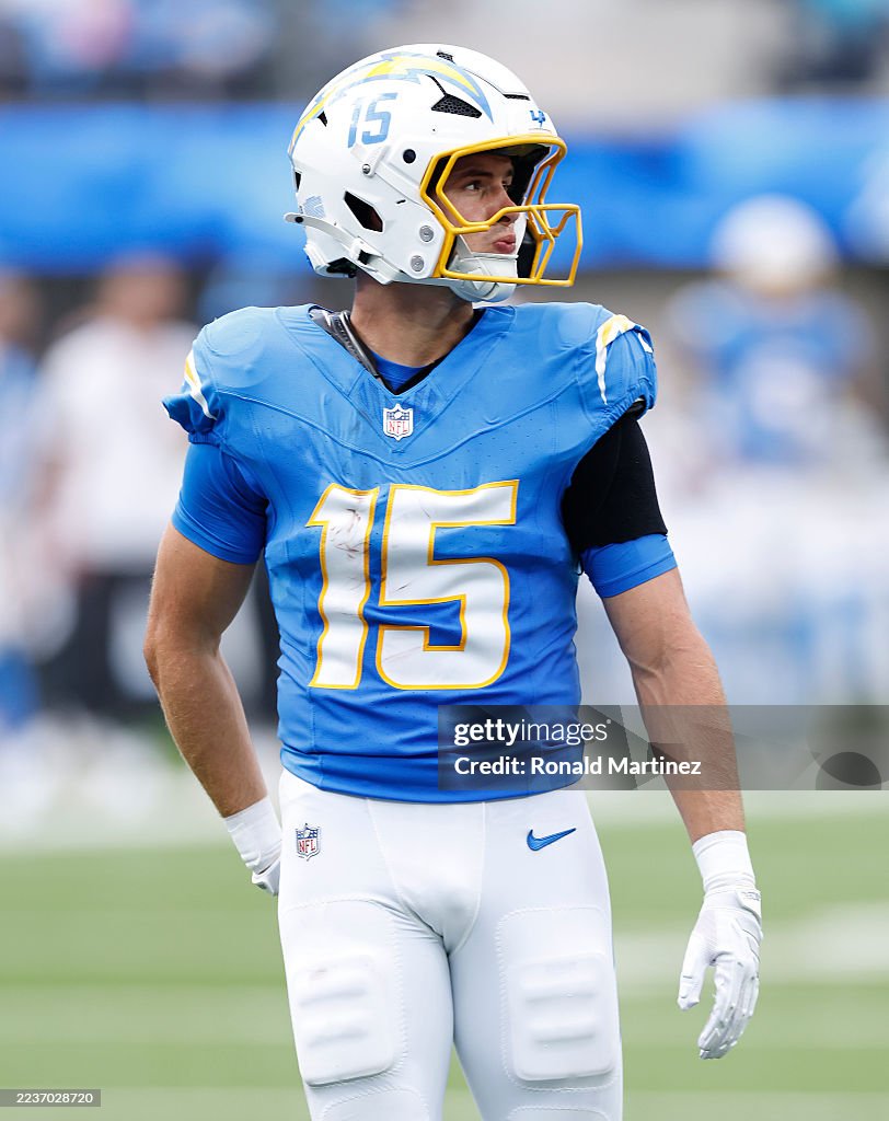 Denver Broncos v Los Angeles Chargers
