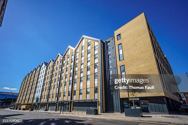 exeter student accommodation in city centre - student accommodation stock pictures, royalty-free photos & images