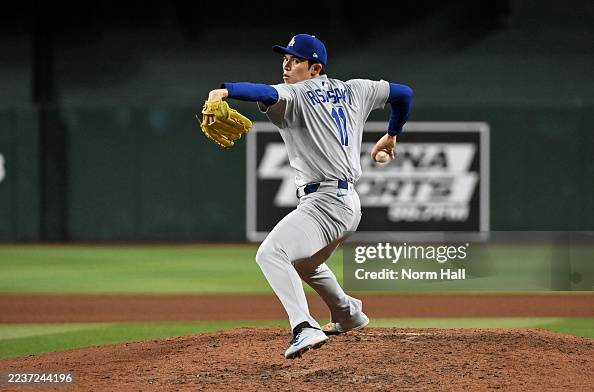 Los Angeles Dodgers v Arizona Diamondbacks Los Angeles Dodgers v Arizona Diamondbacks